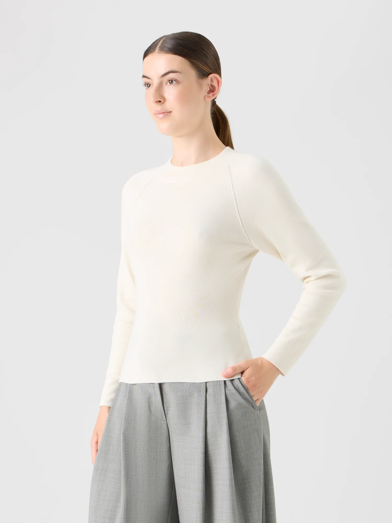 Fitted Cashmere Silk Knit Sweater - Image 3