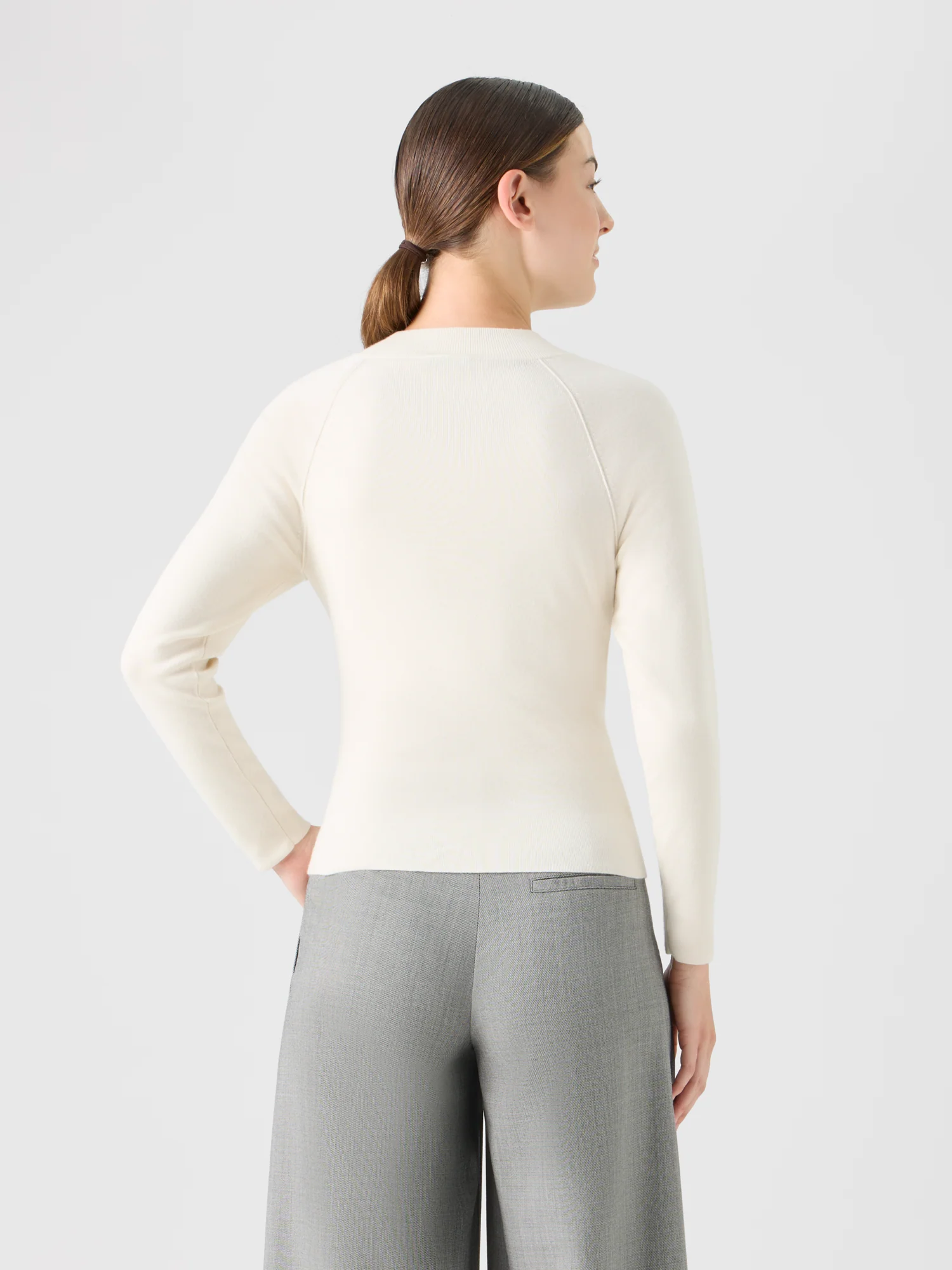 Fitted Cashmere Silk Knit Sweater - Image 5